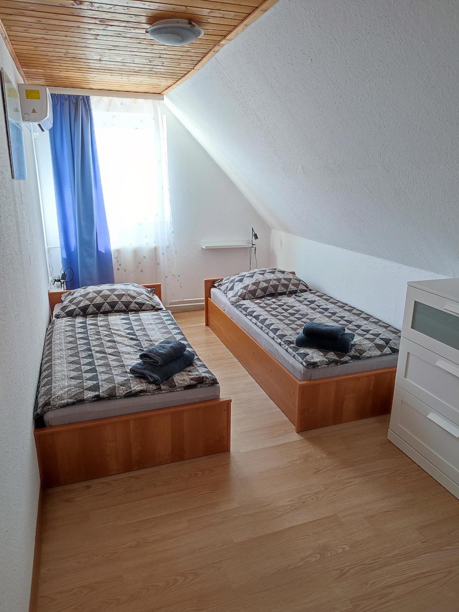 Aranyharmat Apartman Balatonlelle Exterior photo